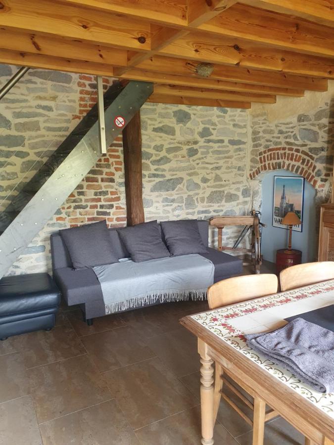 Gite « Le Sault-Poket » Walcourt Exteriör bild